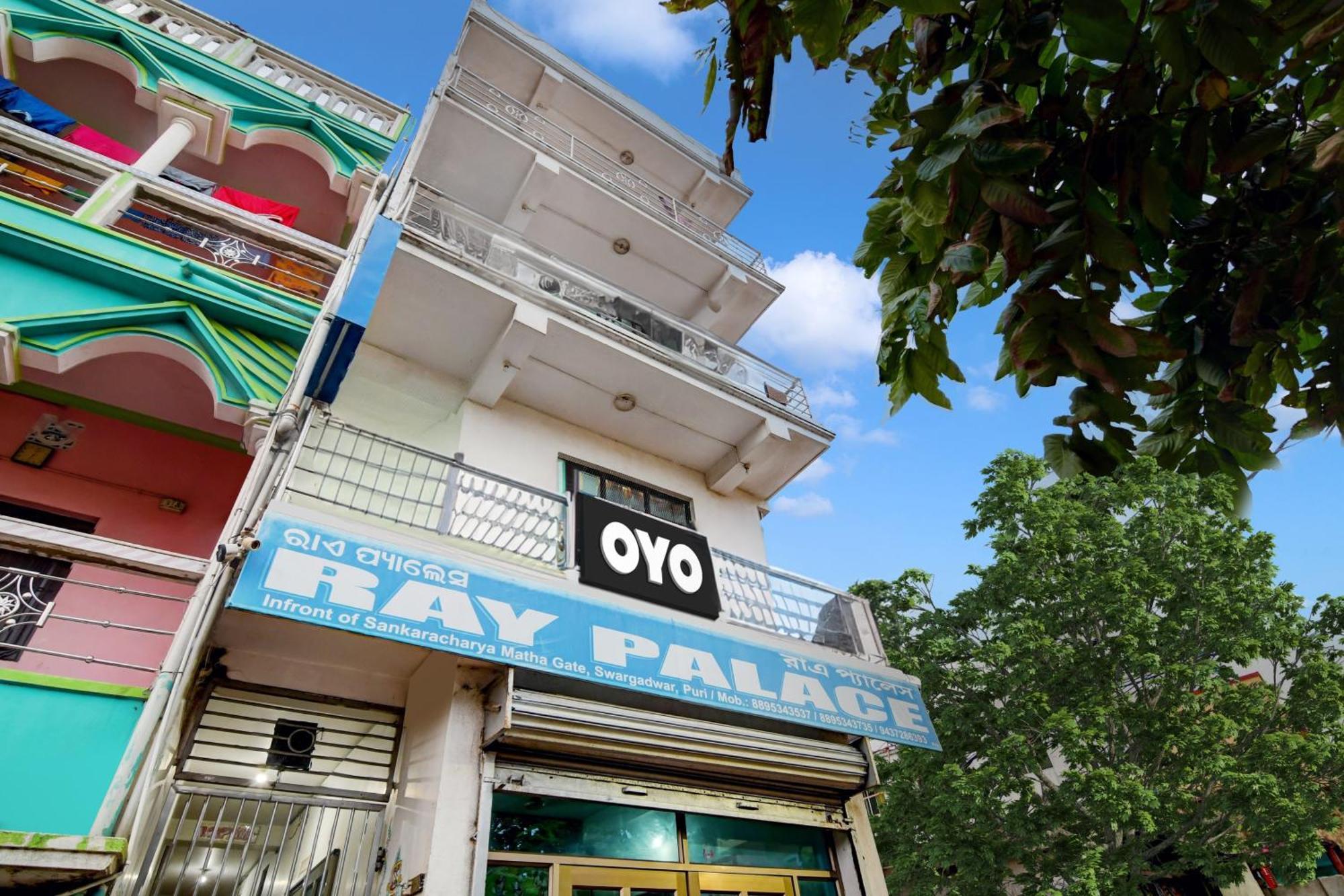 Hotel Spot On Ray Palace à Purî Extérieur photo